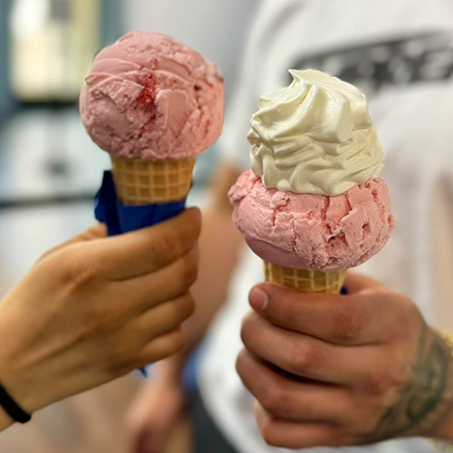 Froze Ice Cream Cones